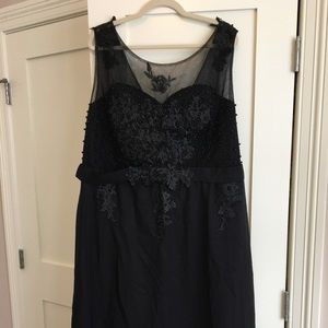 Black prom gown backless bridesmaid evening dress